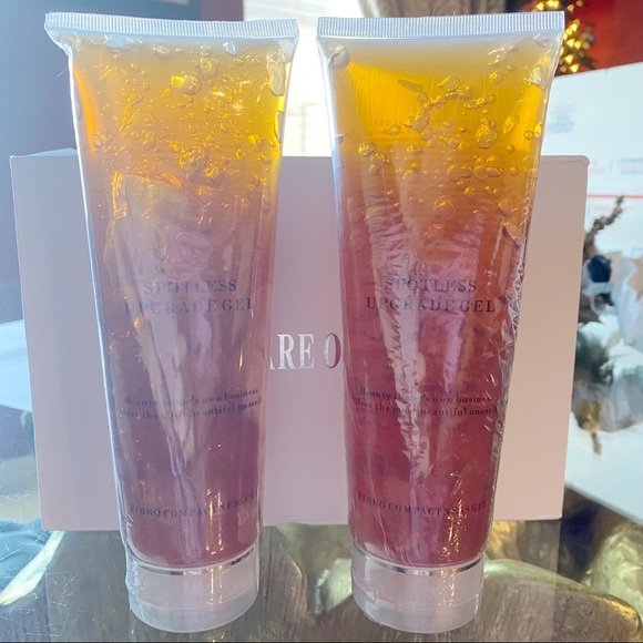 Skincare Options 3-IN-1 Slimming Machine w/ 2 bottles of Spotless Upgrade Gel - Picture 10 of 11